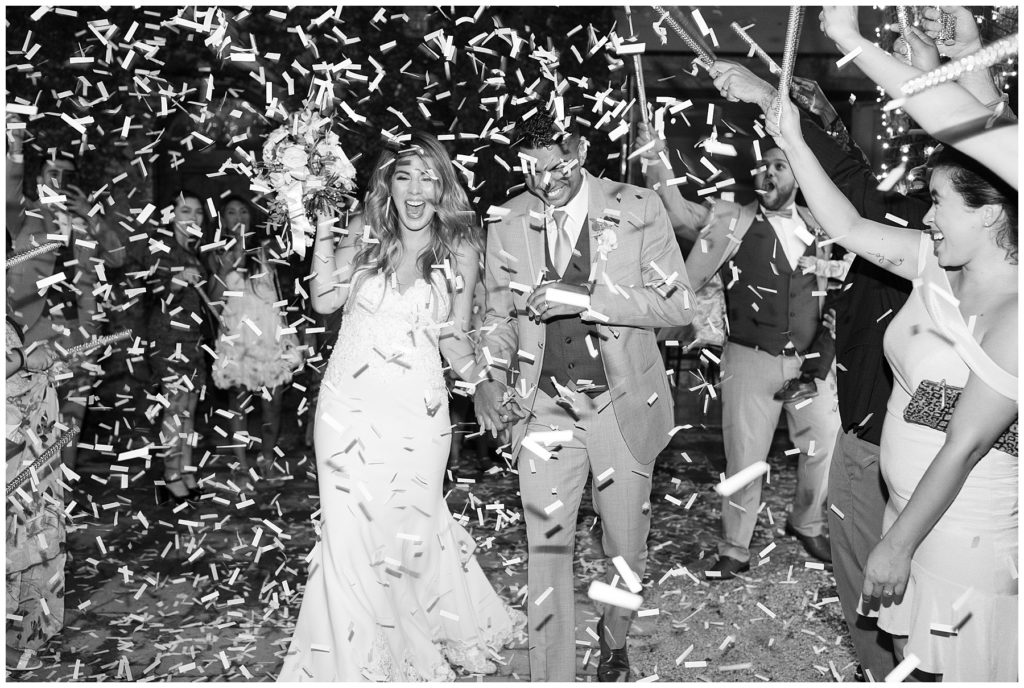 confetti exit for wedding